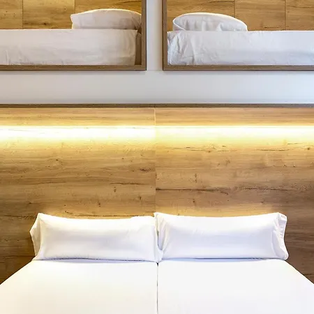 Habitat Lauria Apartment